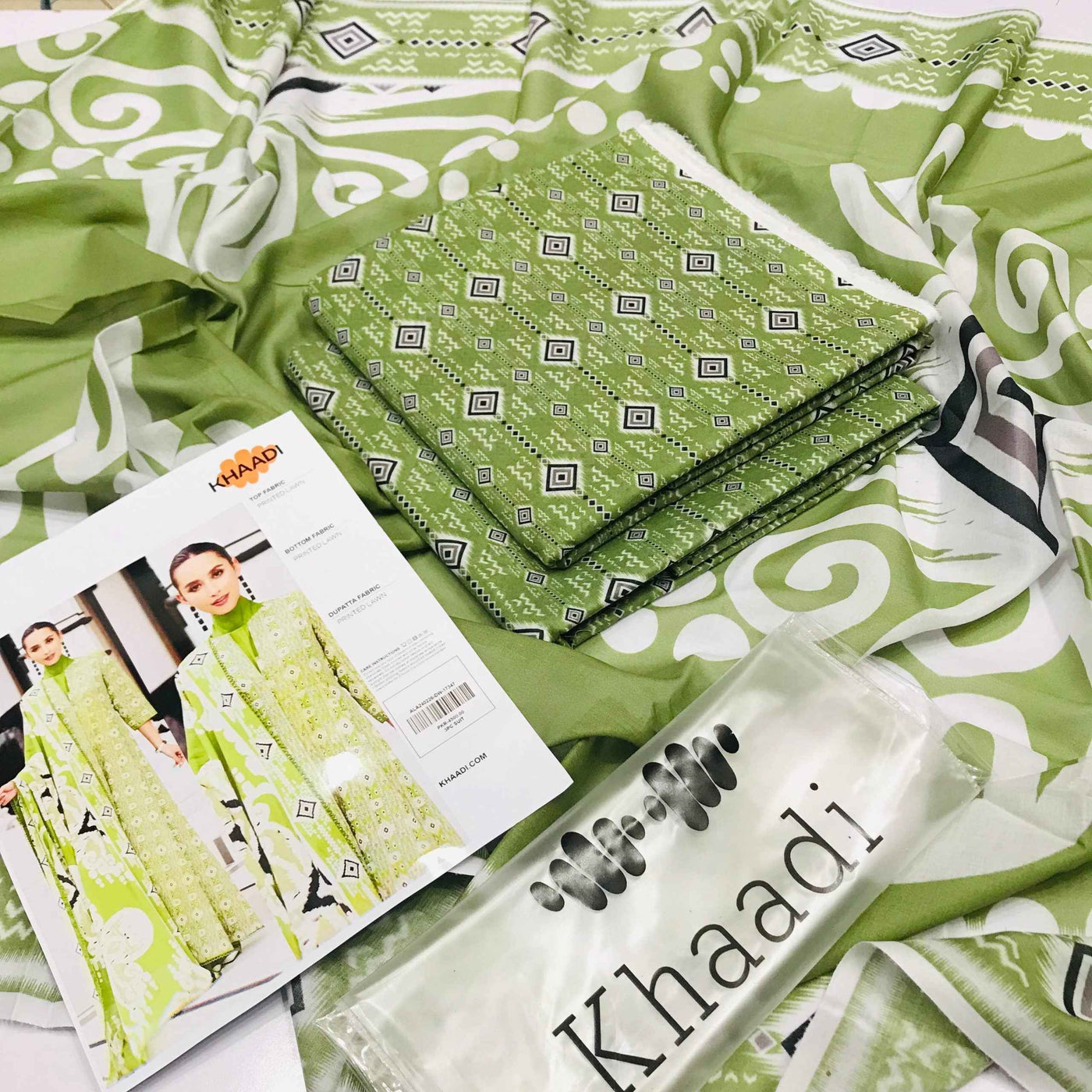 ✨ Khaadi Brand ✨ 3 Piece Digital Printed Lawn Unstitched Suit New Collection 2025 For Women